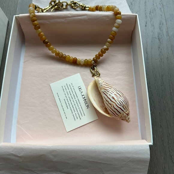 ULLA JOHNSON spiral shell pendant necklace yellow opal w/ box beaded vol… - Picture 3 of 7
